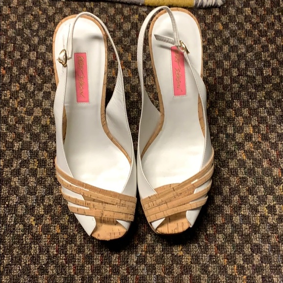 Betsy Johnson White and wood wedges - Picture 2 of 5